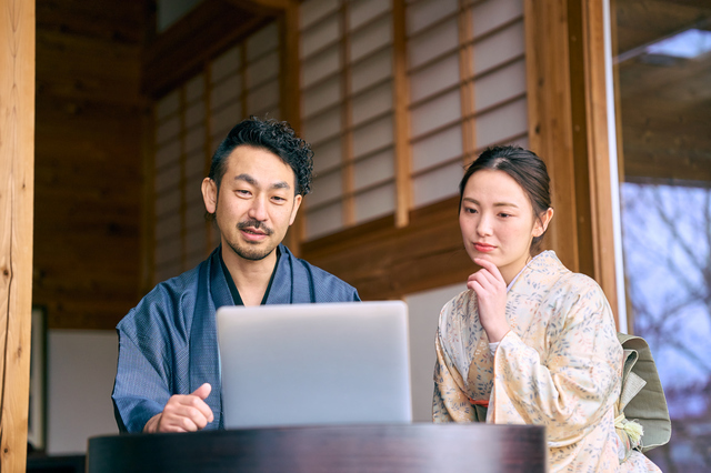 旅館オーナー様、女将さんイメージ