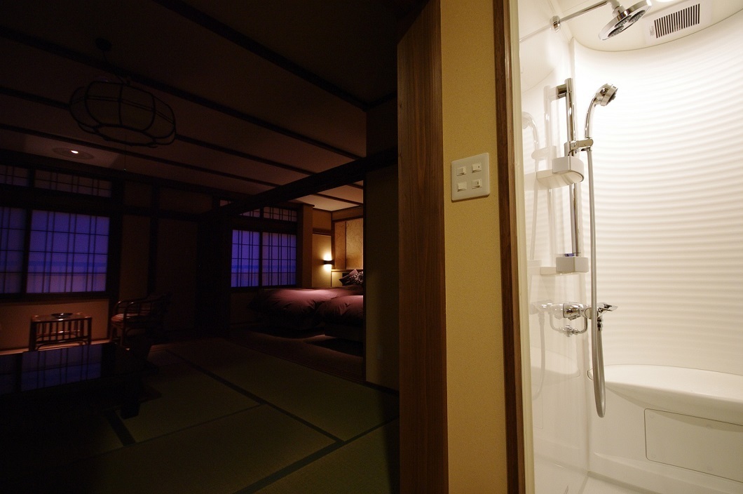 シャワールーム
